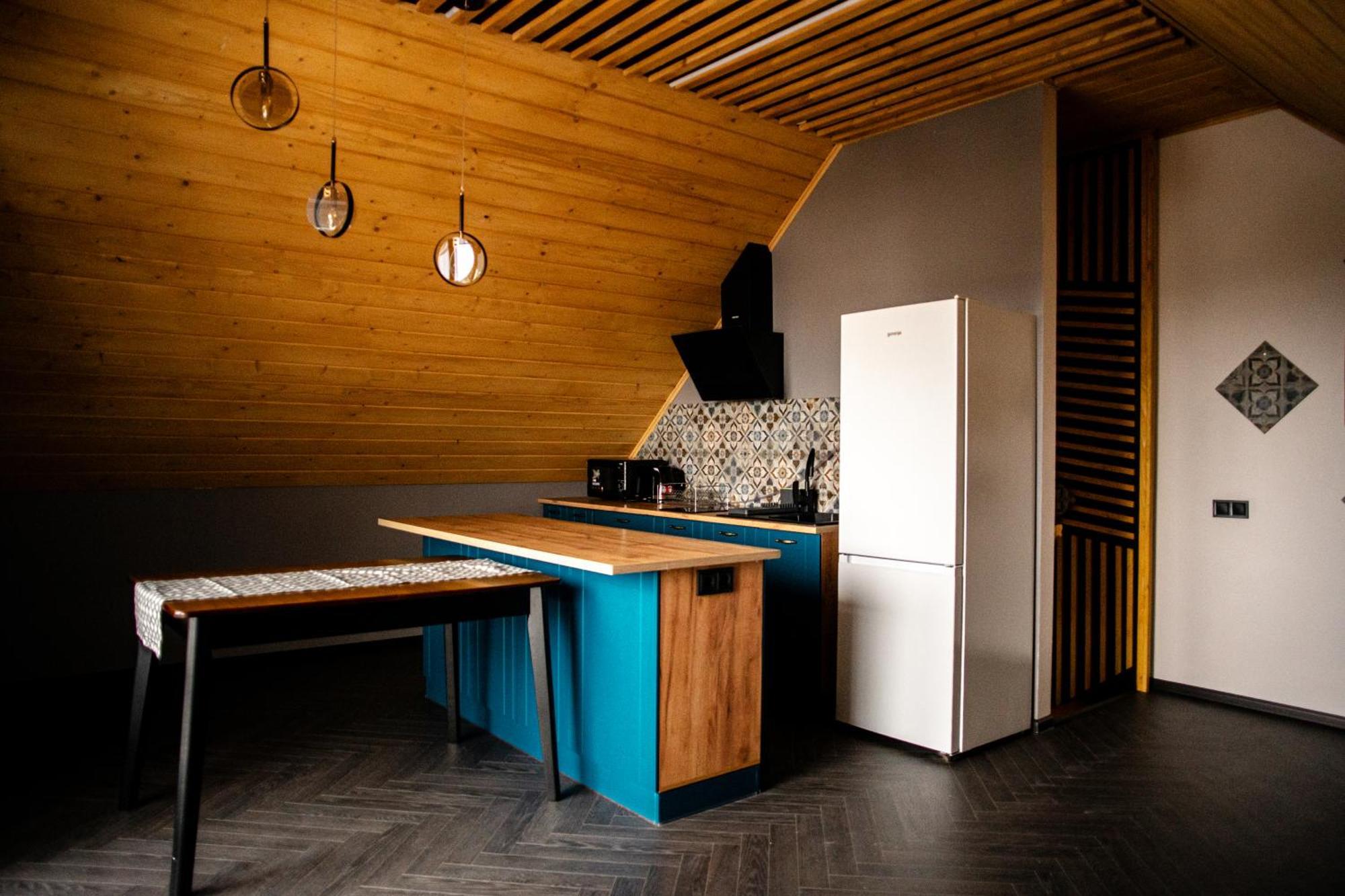 Danrock Apartment Yablunytsya Phòng bức ảnh